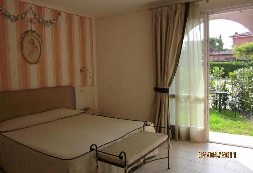 Номер Deluxe, Bogliaco