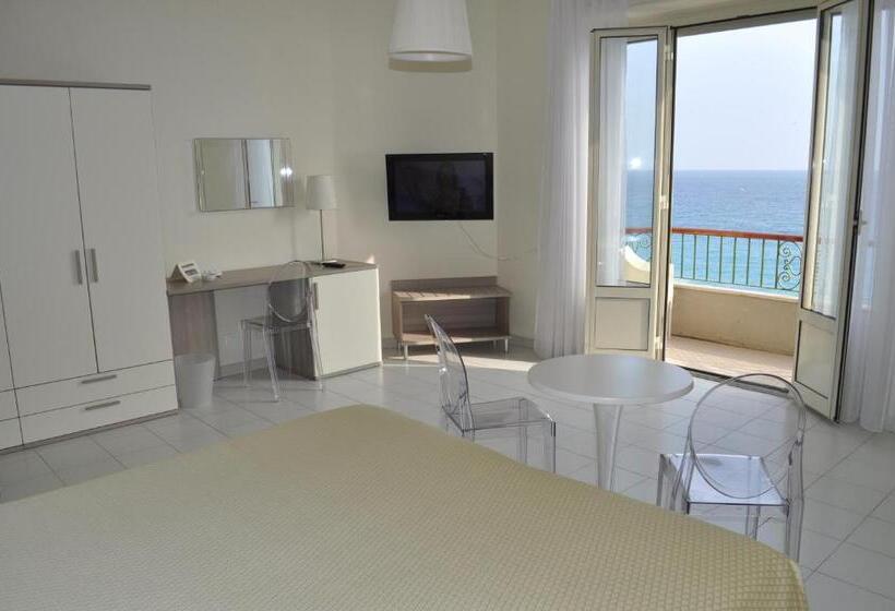 オーシャンビューデラックスルーム, Boncardo