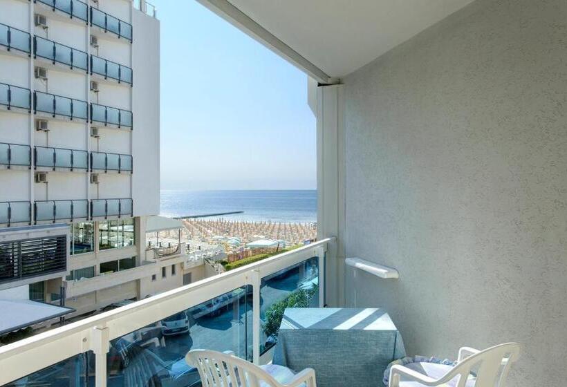 带海景标准单人间, Cavalieri Palace