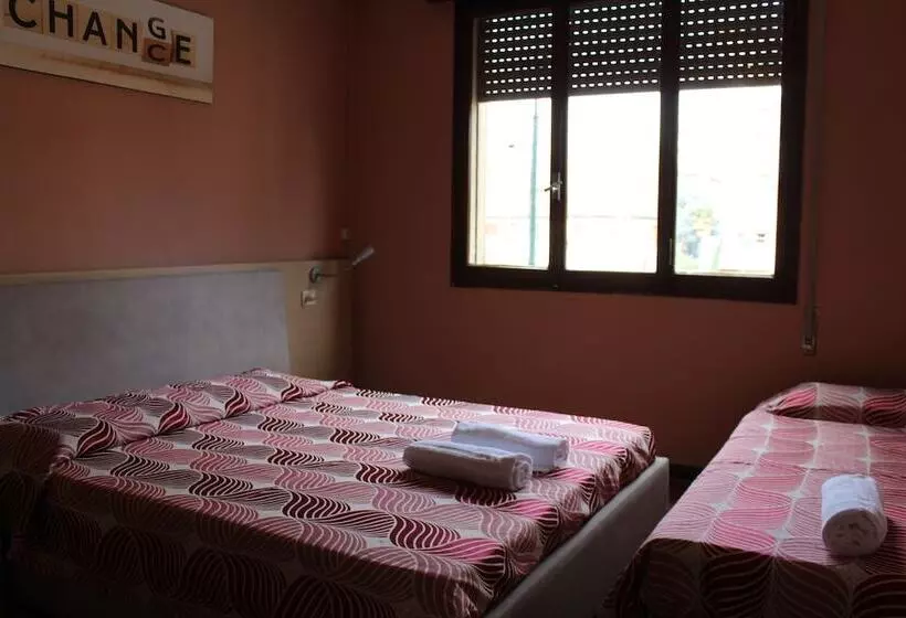 3-Bett-Standardzimmer, Colombo