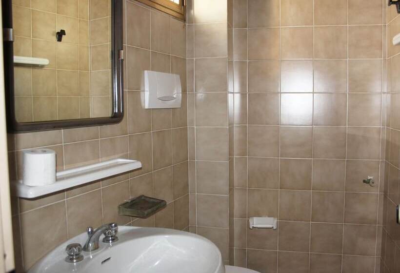 标准单人间, Colombo