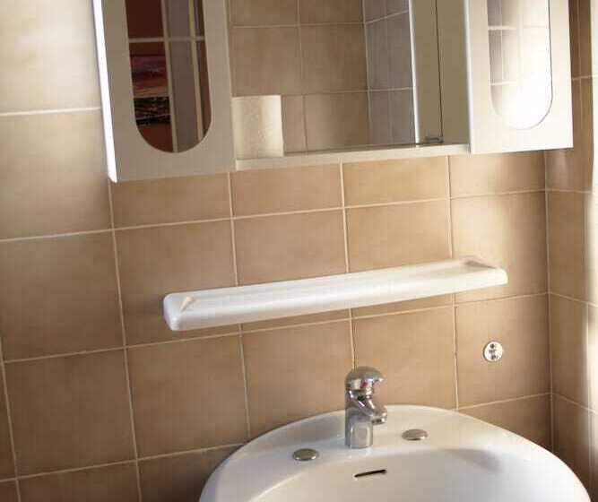 スタンダードシングルルーム, Colombo