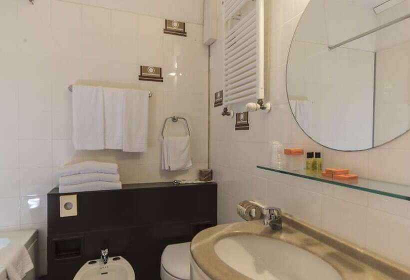 스탠다드 트리플 룸, Donatello Imola