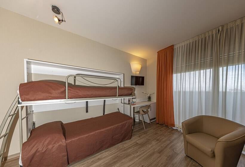 4인용 스탠다드 룸, Donatello Imola