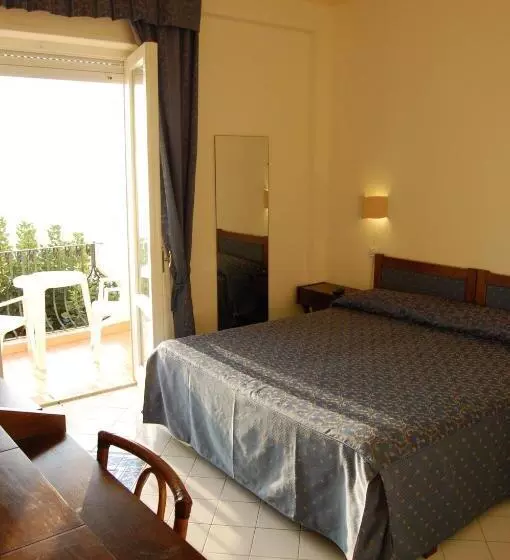 اتاق استاندارد, Giardino Sul Mare