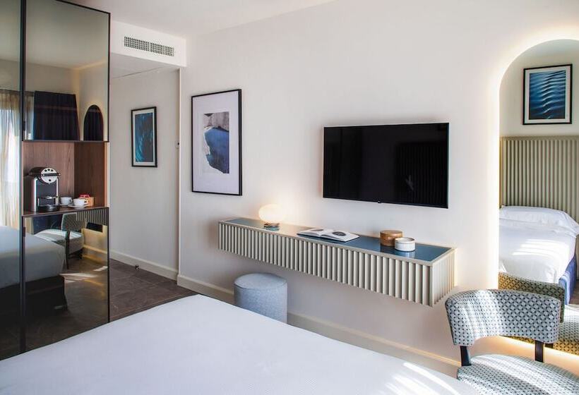 Номер Superior Вид на Море, Grand Hotel Diana Majestic