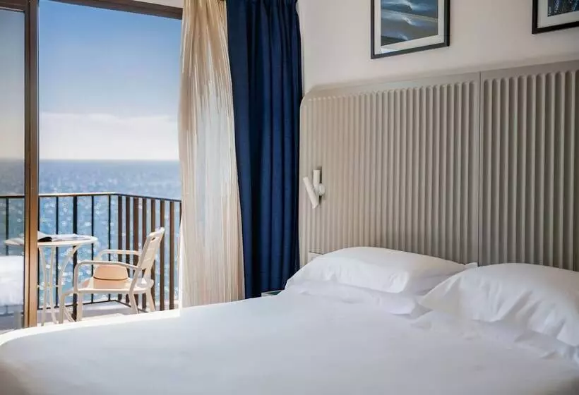 オーシャンビュースーペリアールーム, Grand Hotel Diana Majestic