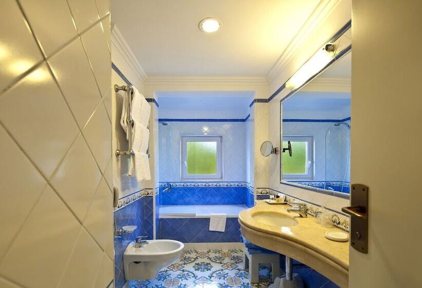 Quarto Estandar, Grand Hotel Il Moresco