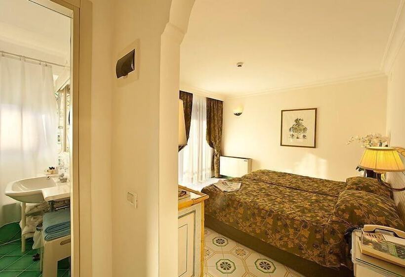 标准单人间, Grand Hotel Il Moresco