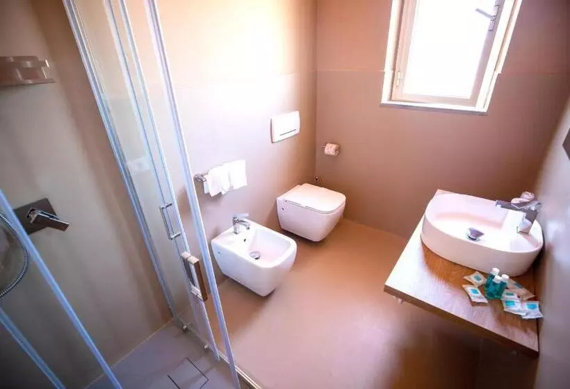 スーペリアの４人部屋, Il Perseo