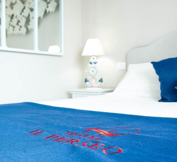 高级大房间, Il Perseo