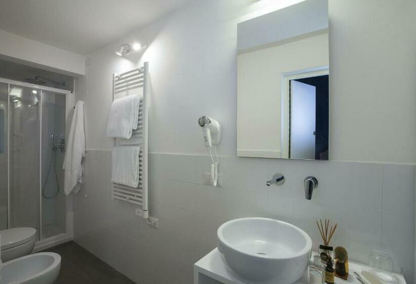 חדר סופריור, Il Sole