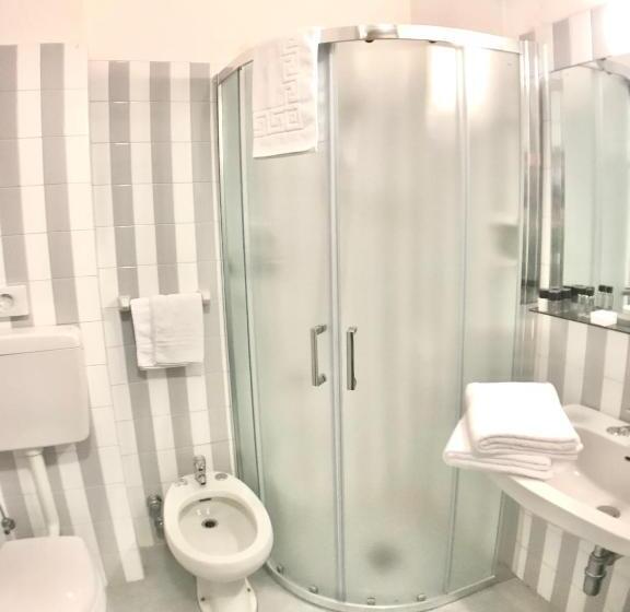 サイドシービュー４人用スタンダード, Las Vegas