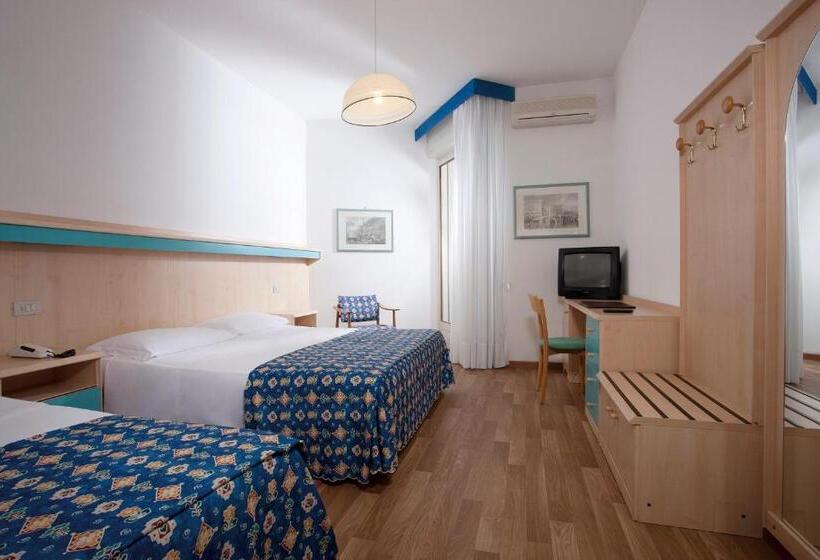 サイドオーシャンビューのトリプルルームスタンダード, Las Vegas