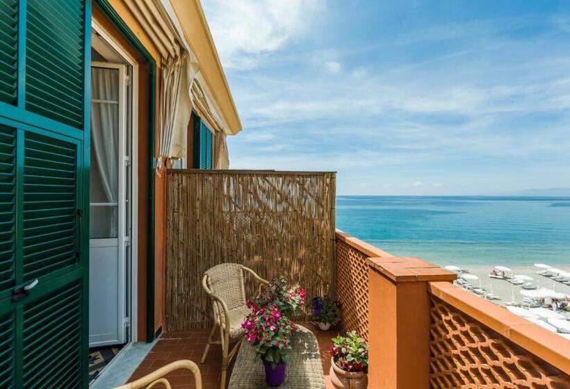 اتاق استاندارد با بالکن, Miramare Di Varigotti