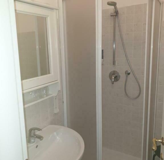 اتاق استاندارد, Por Santa Maria