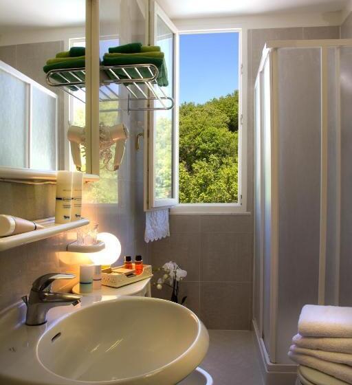 클래식 싱글 룸, Posta