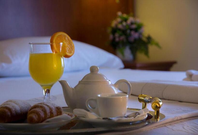 스탠다드 발코니 룸, Posta