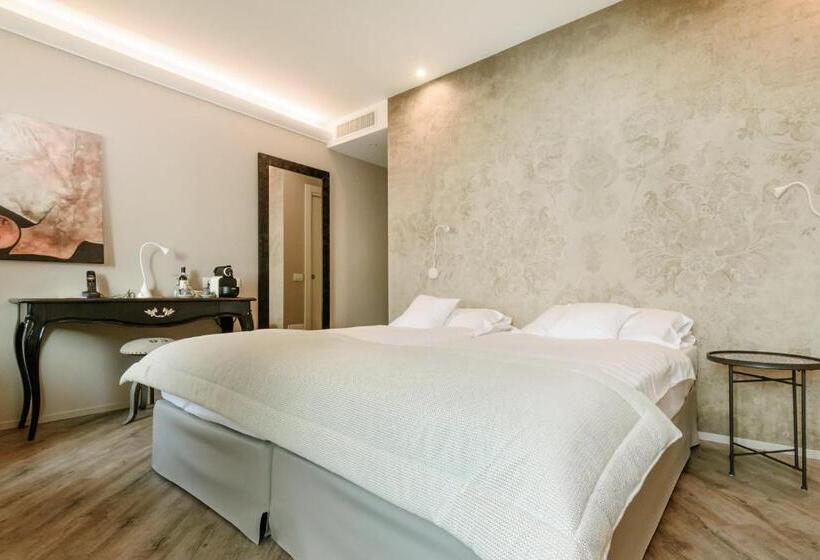 غرفة كومفورت, Relais Villa Porta