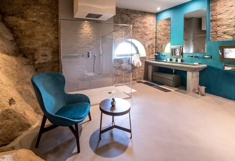 جناح ملكى, Relais Villa Porta