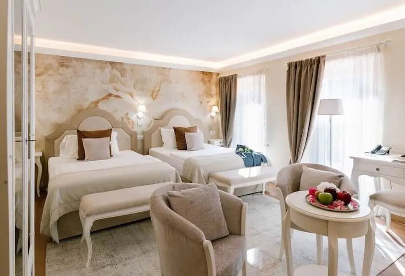 レイクビューデラックスルーム, Relais Villa Porta