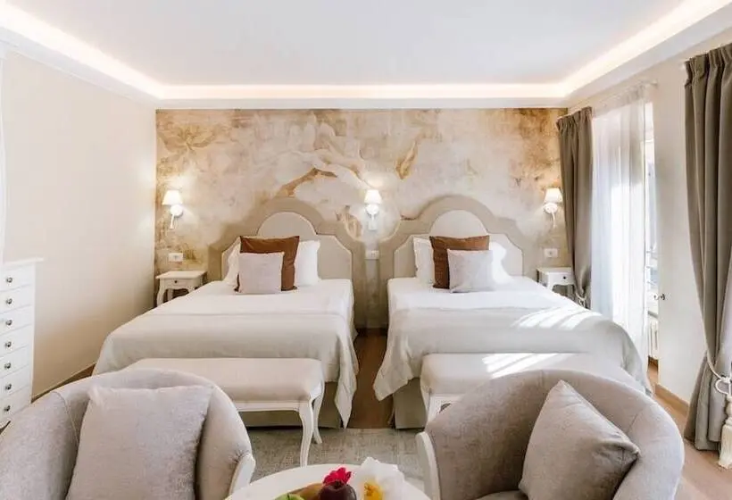 レイクビューデラックスルーム, Relais Villa Porta