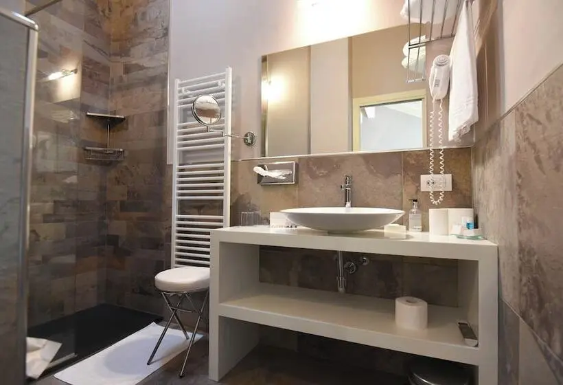 湖の見えるプレミアムルーム, Relais Villa Porta