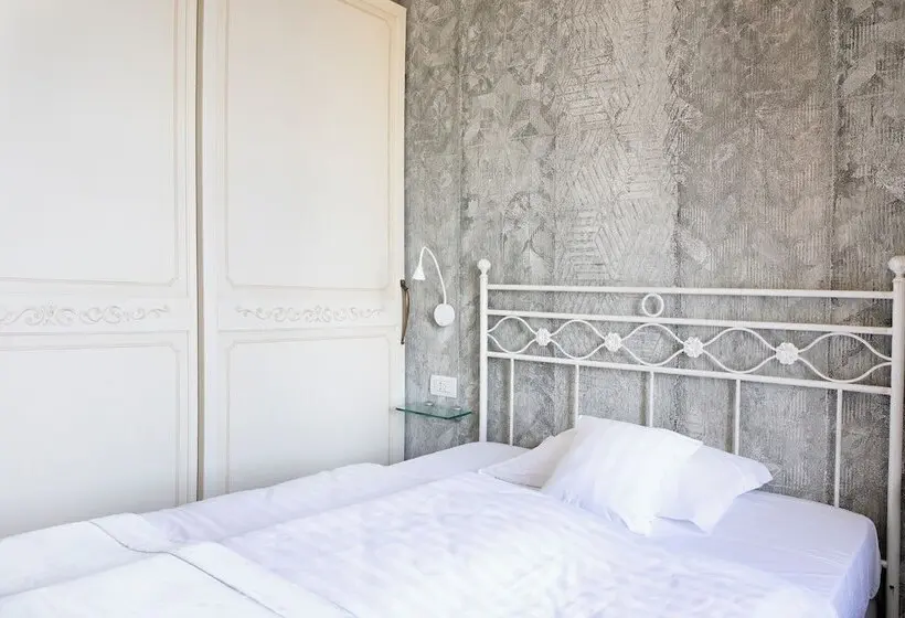 レイクビュークラシックルーム, Relais Villa Porta