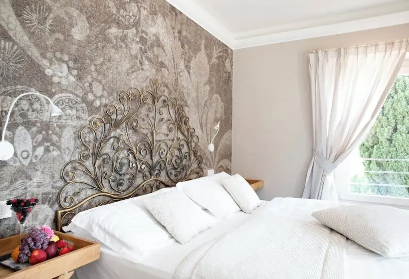 湖の見えるジュニアスイート, Relais Villa Porta