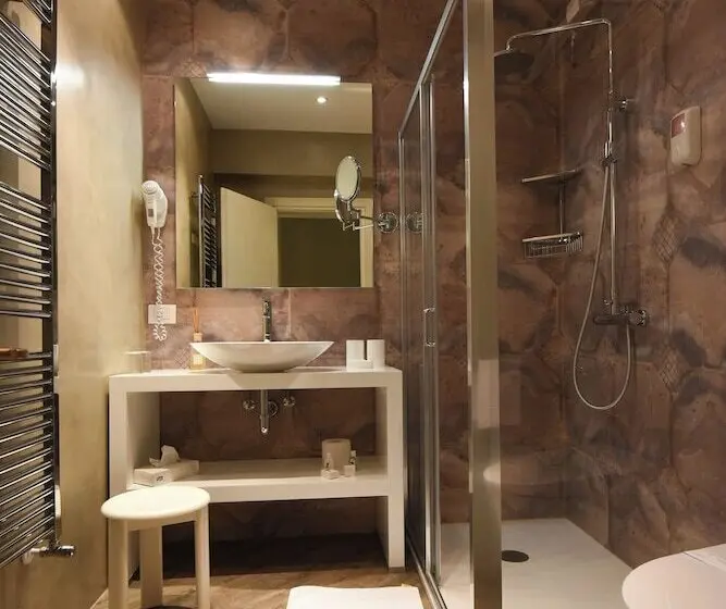 湖の見えるジュニアスイート, Relais Villa Porta