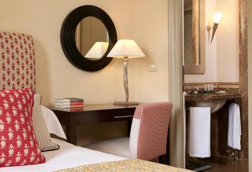 古典房间, Rocco Forte Hotel Savoy