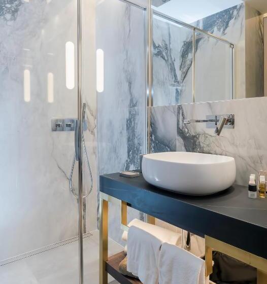 سوییت, St.mauritius