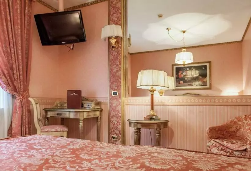 اتاق استاندارد چهار تخته, Venezia