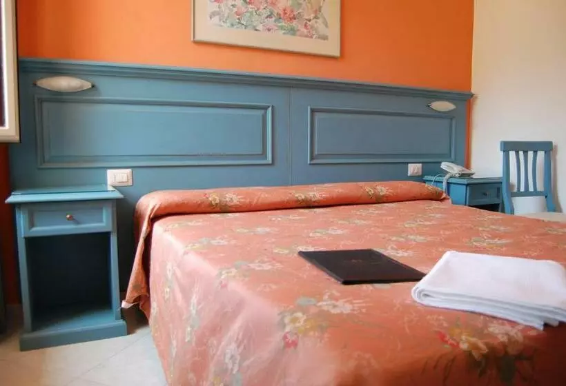 スタンダードルーム, Villa Ombrosa