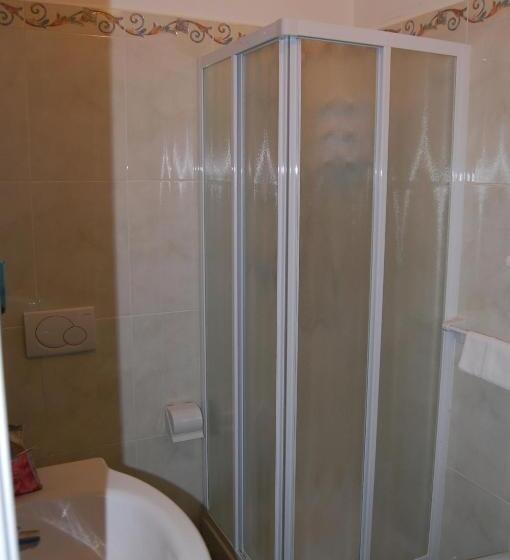 Triple Room Sea View, Villa Ombrosa