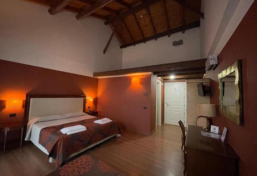 اتاق لوکس, Cascina Marisa