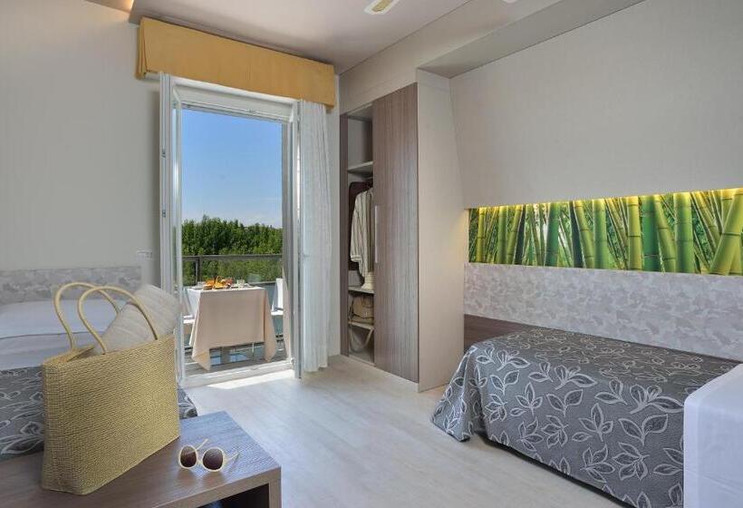 Junior Suite, Clipper