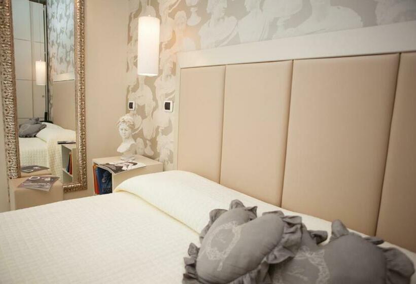 Standart Oda, Darsena