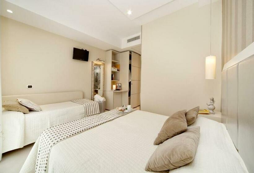 Üç Kişilik Standart Oda, Darsena