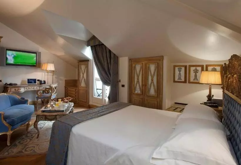 デラックスルーム, De La Ville Monza   Small Luxury Hotels Of The World