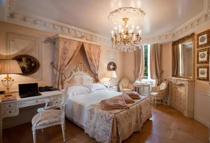 デラックスルーム, De La Ville Monza   Small Luxury Hotels Of The World