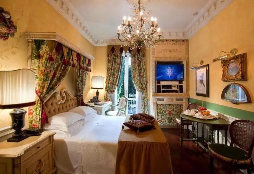 デラックスルーム, De La Ville Monza   Small Luxury Hotels Of The World