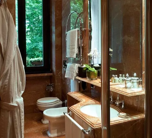 デラックスルーム, De La Ville Monza   Small Luxury Hotels Of The World