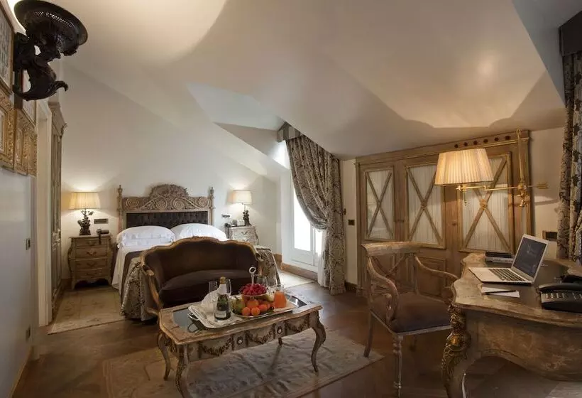 デラックスルーム, De La Ville Monza   Small Luxury Hotels Of The World