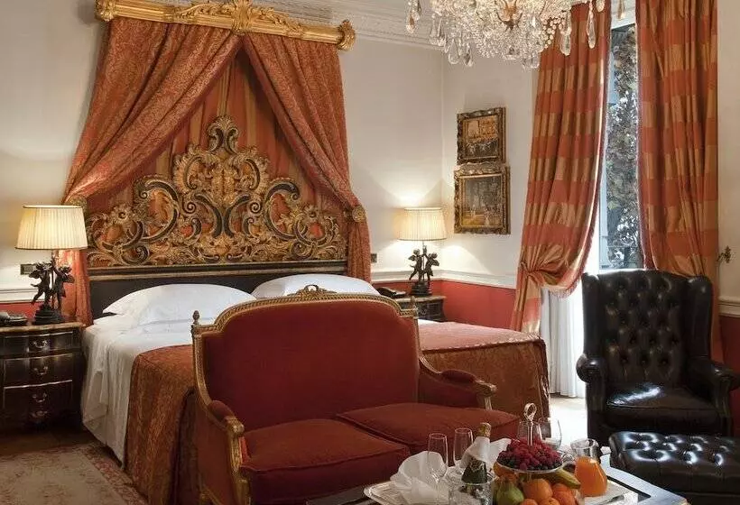 スイート, De La Ville Monza   Small Luxury Hotels Of The World