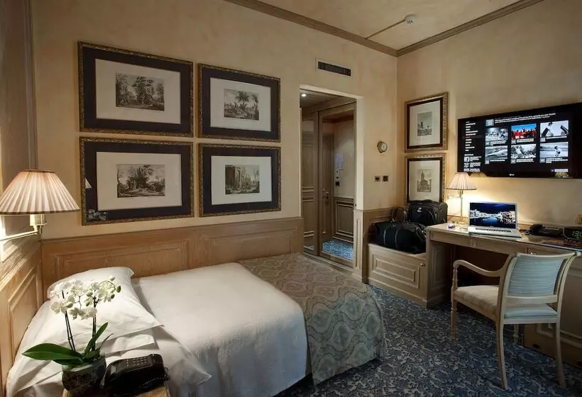 スーペリアールーム, De La Ville Monza   Small Luxury Hotels Of The World