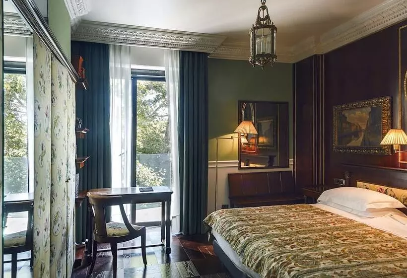スーペリアールーム, De La Ville Monza   Small Luxury Hotels Of The World