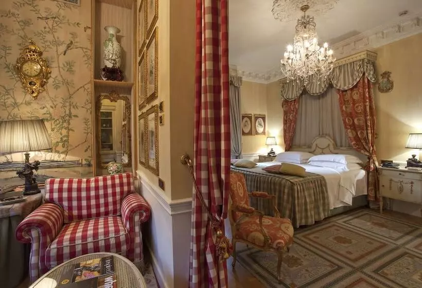 スイート, De La Ville Monza   Small Luxury Hotels Of The World