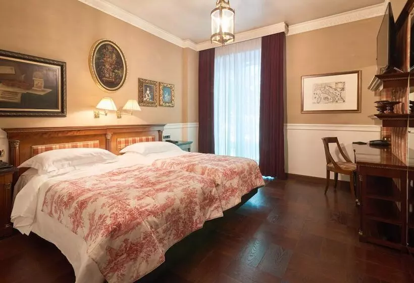 スーペリアールーム, De La Ville Monza   Small Luxury Hotels Of The World