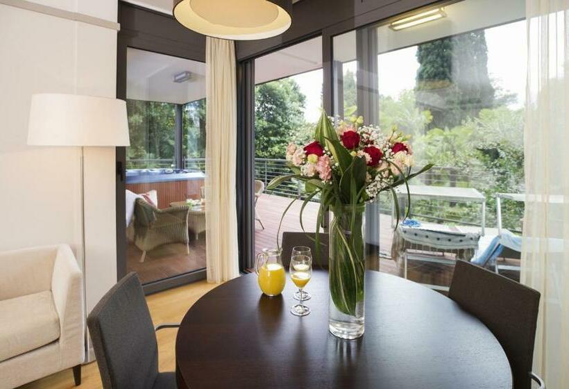 자쿠지 스위트, Du Lac Et Du Parc Grand Resort